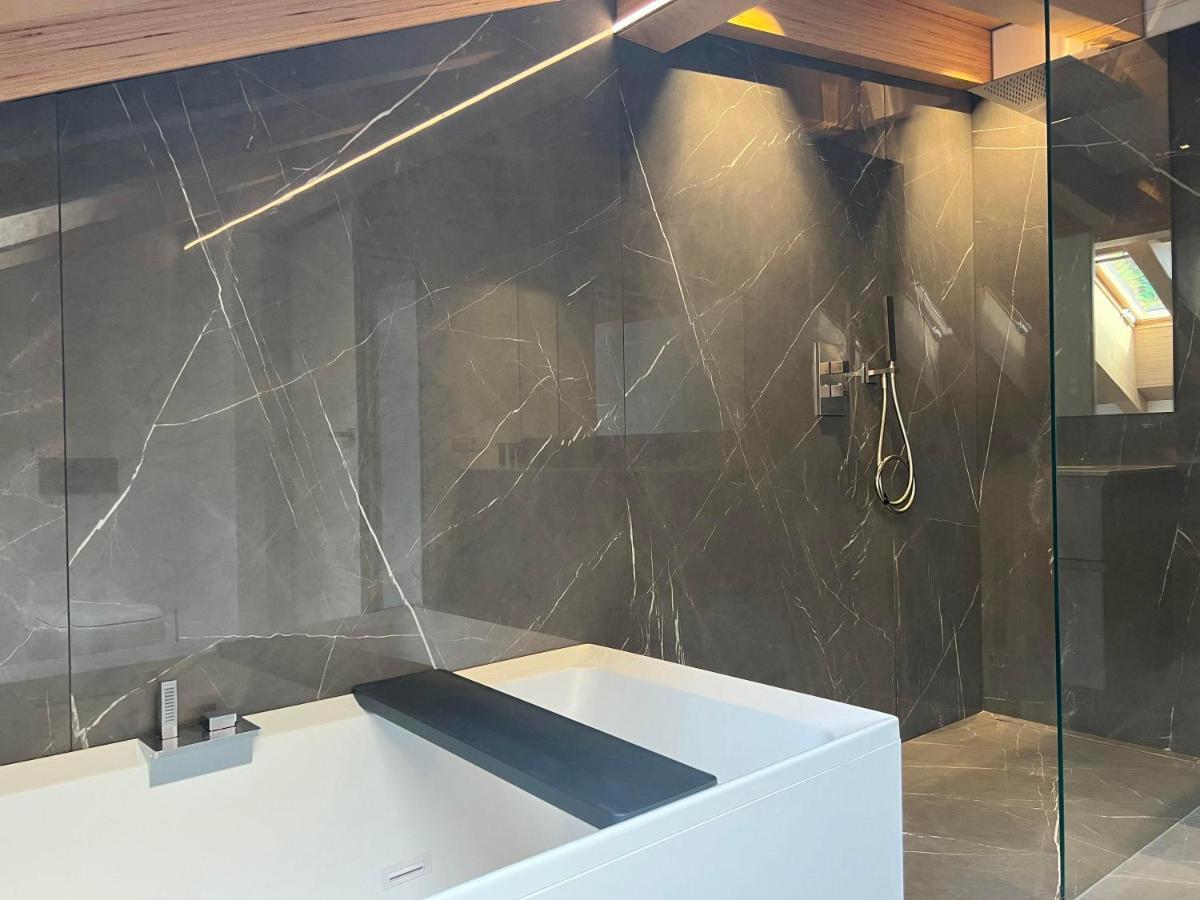 Luxury Lakefront Penthouse Lezzeno Kültér fotó