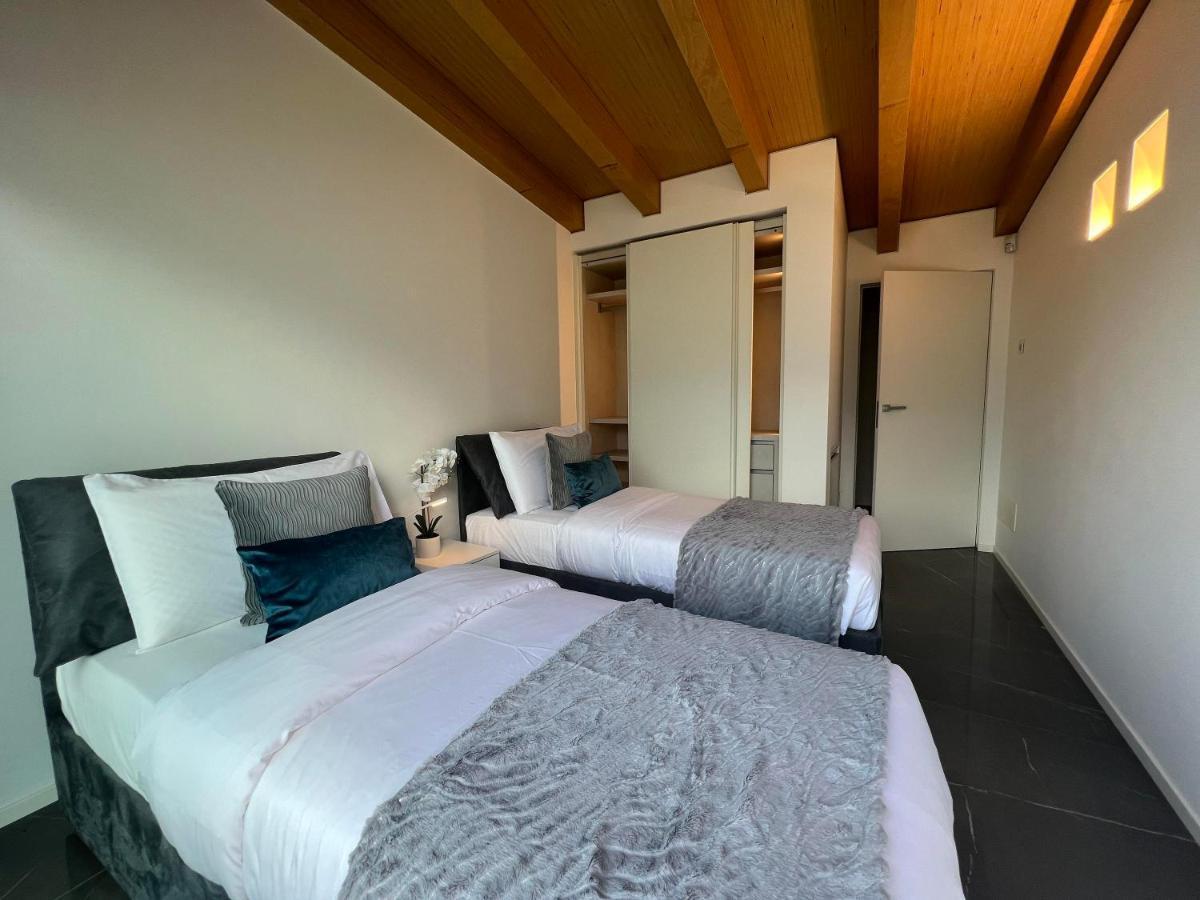 Luxury Lakefront Penthouse Lezzeno Kültér fotó